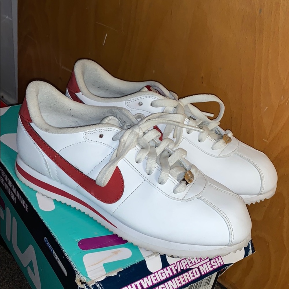 Nike Cortez White and Red(Good Condition)